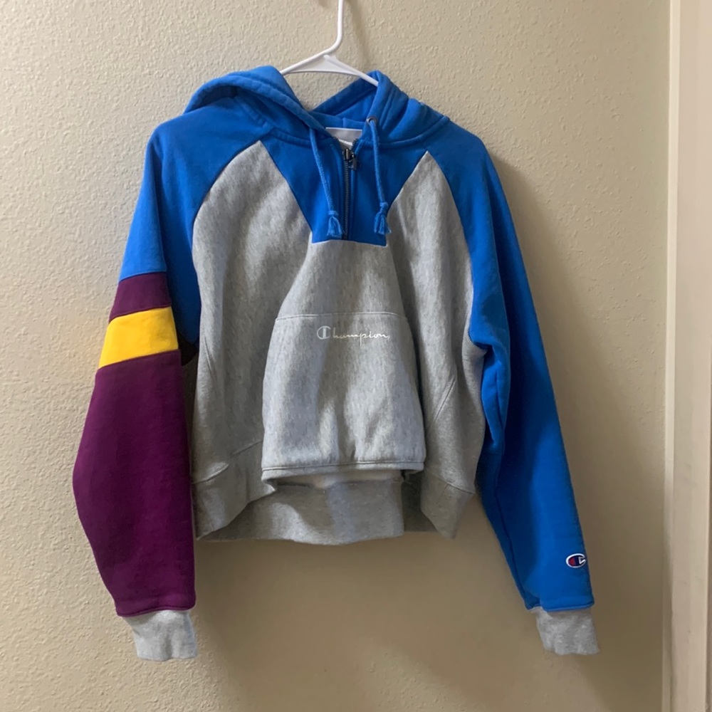 Woman’s champion crop top jacket